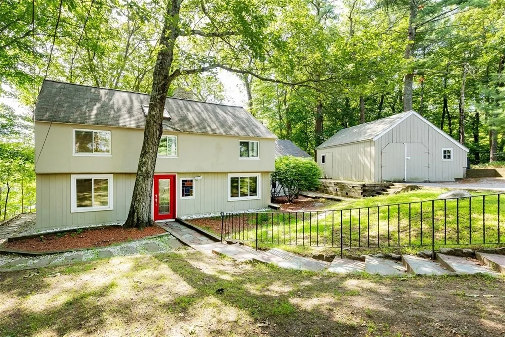 17 Boulder Rd, North Lexington