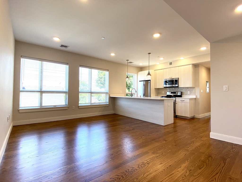 1 Everett St, Allston