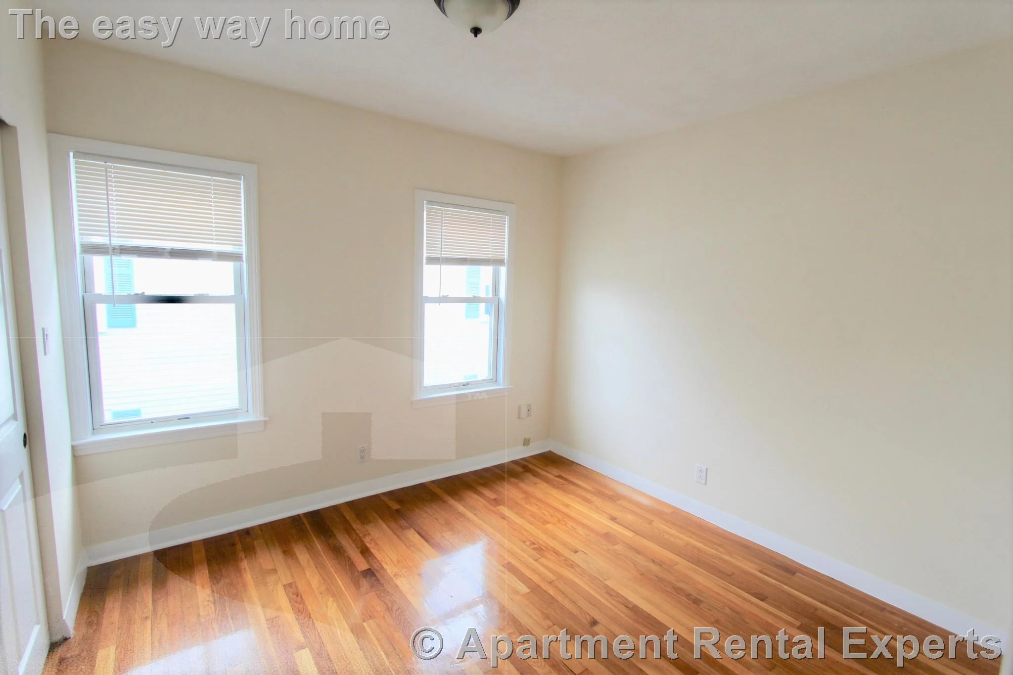 15 Taylor St, Tufts