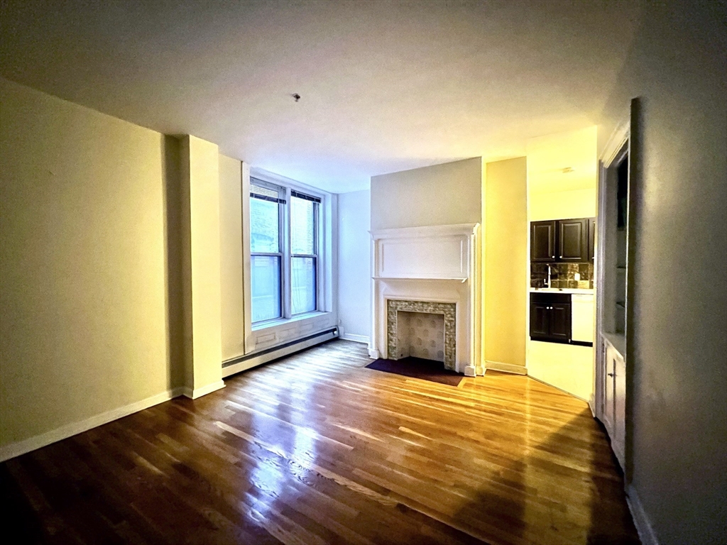 483 Beacon St, Back Bay