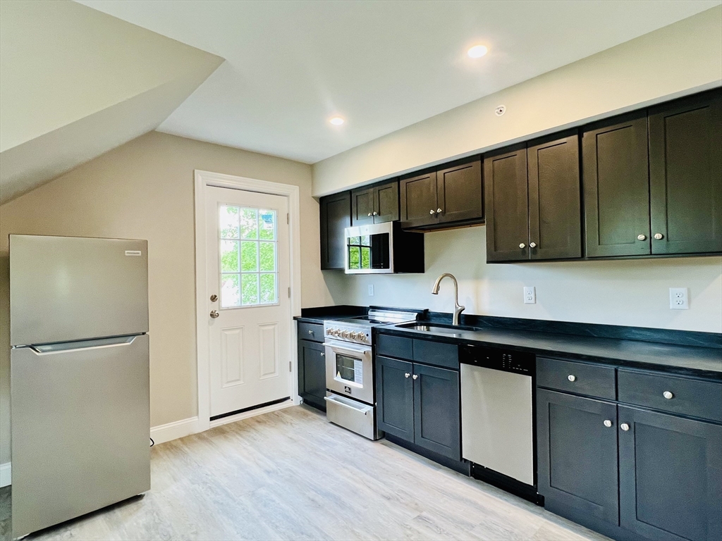 58-60 Mineral St, Reading