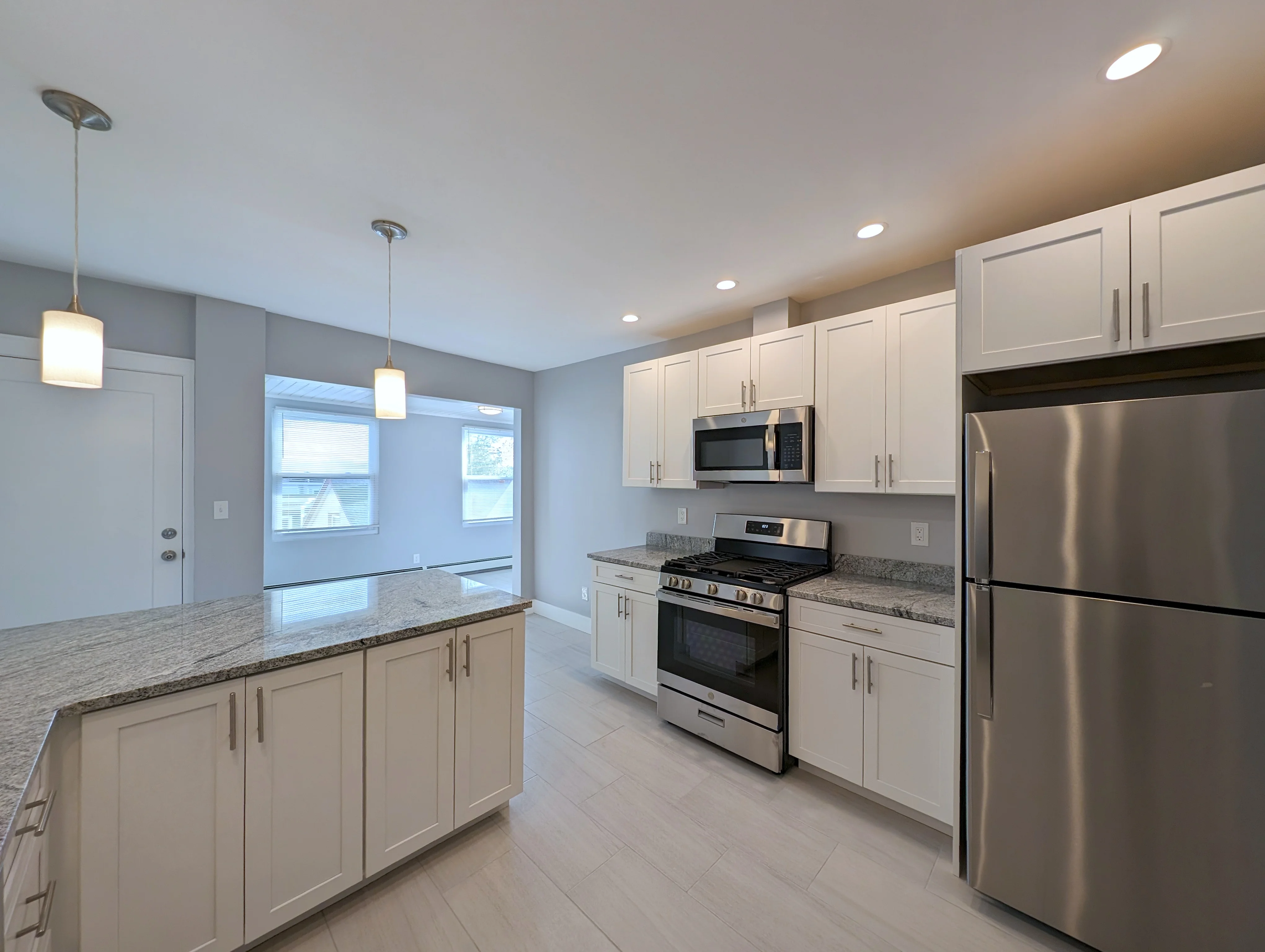 356 Somerville Ave, Prospect Hill