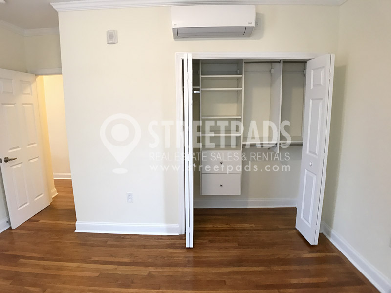 1 Langdon Sq, Neighborhood Nine