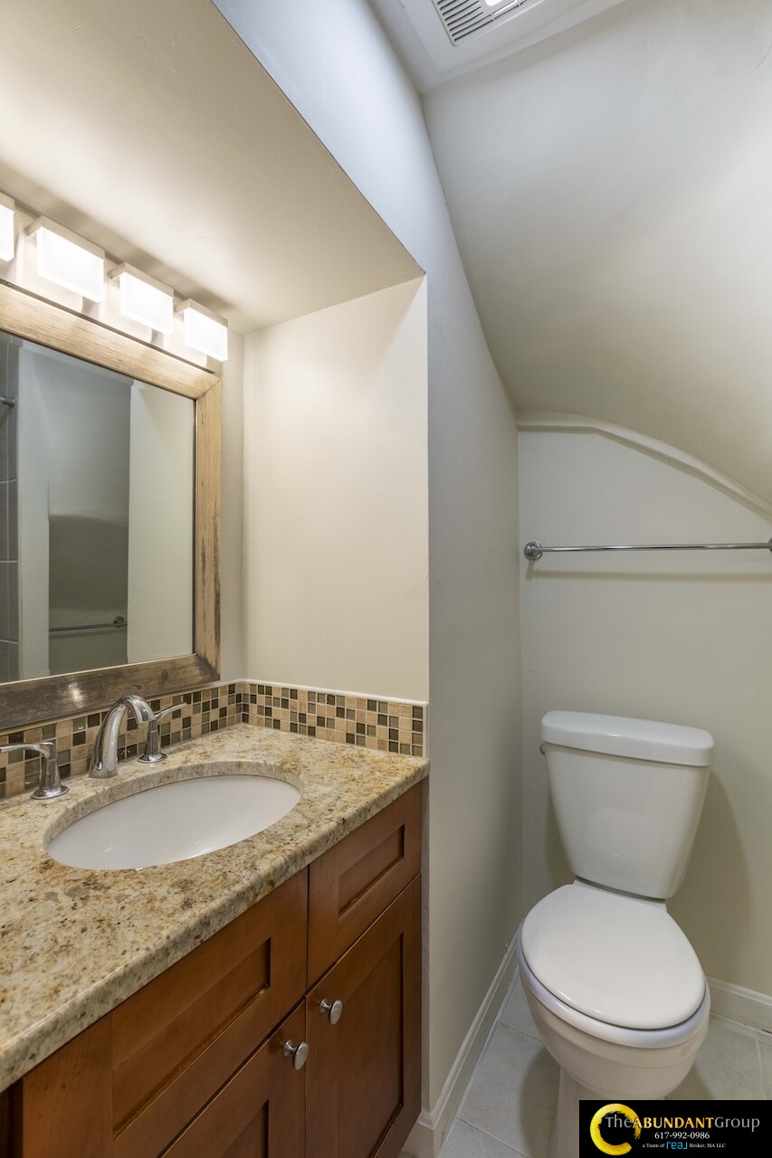 227 Hurley St, East Cambridge