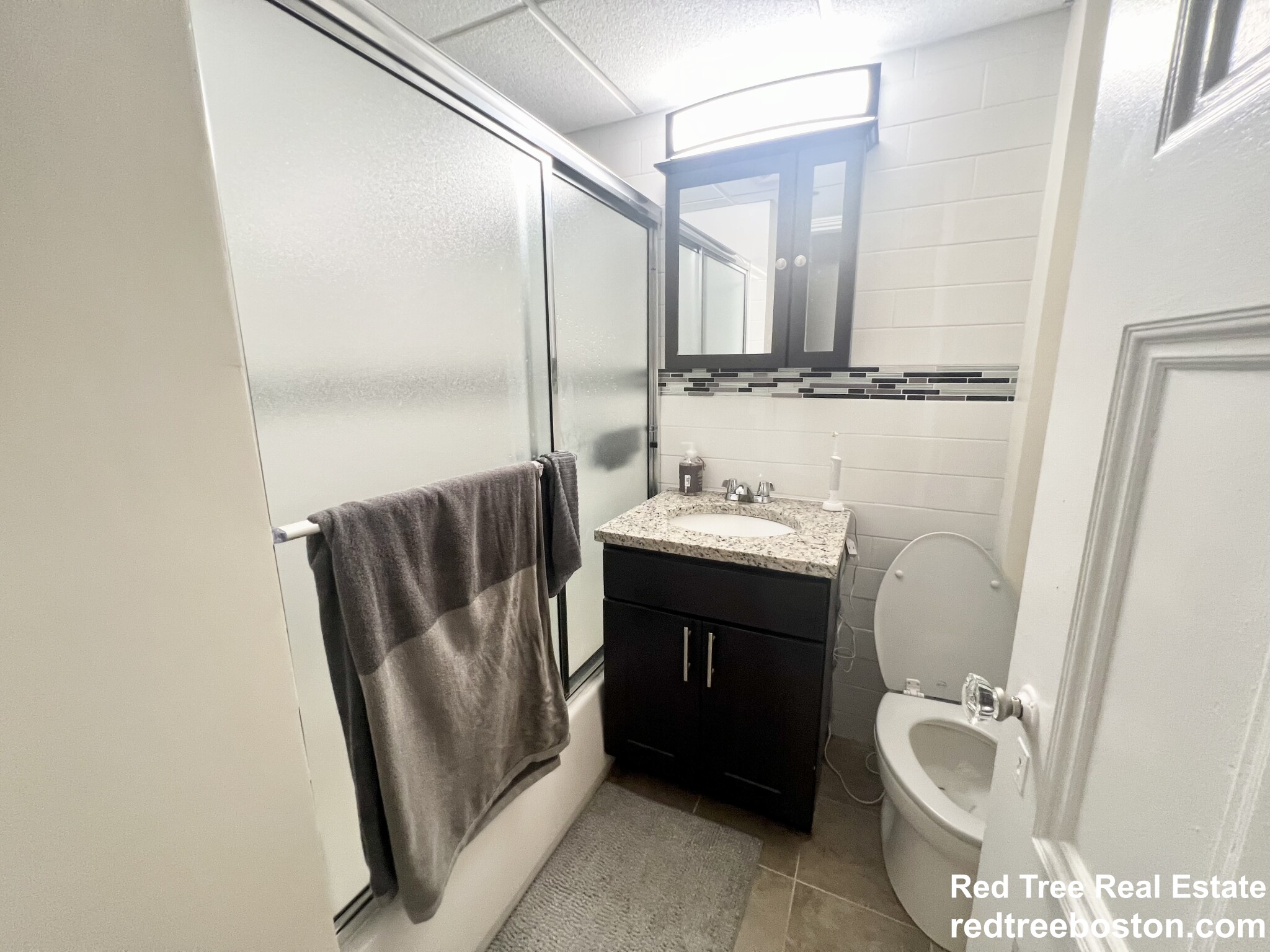 62 Boylston St, Midtown