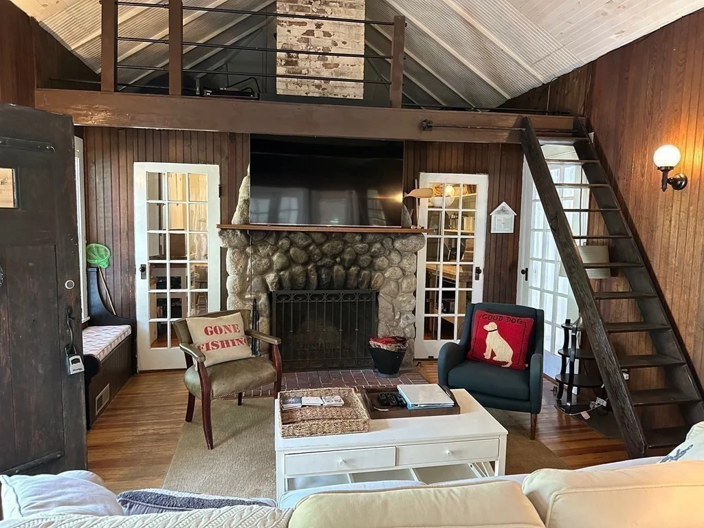 3 Foxglove Dr, Manomet