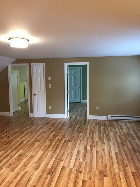 75 Chapel St, Shirley