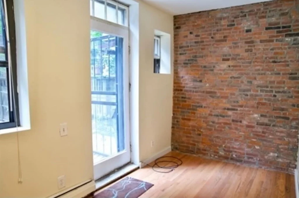 601 Tremont St, Back Bay