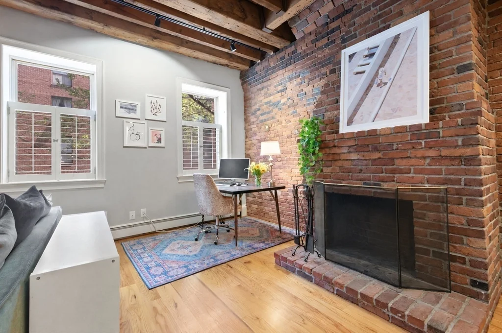 122 Fulton St, North End