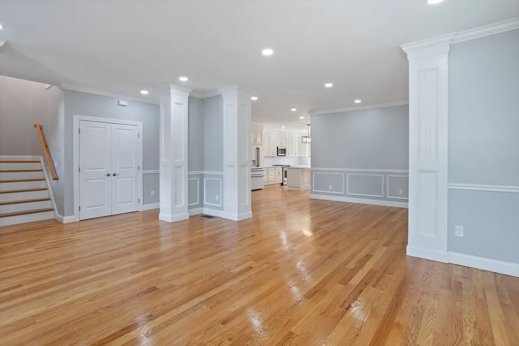 98 Carroll St, Watertown