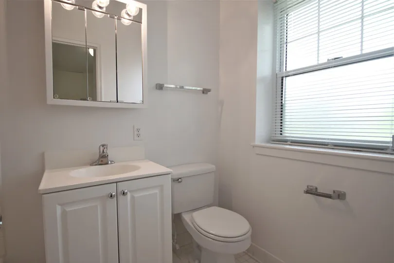 17 Fairbanks St, Griggs Park