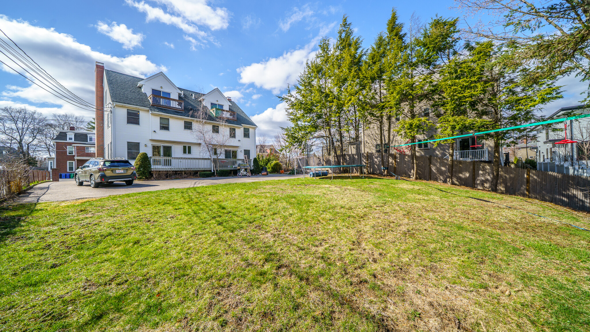 16 Central Ave, Newtonville