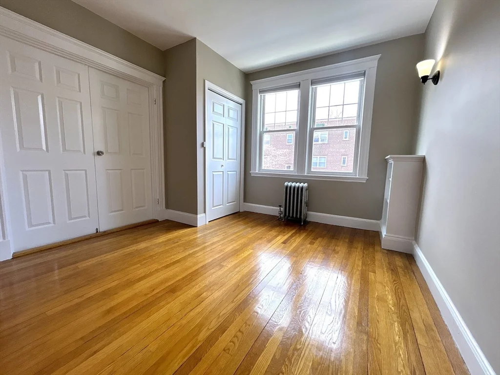 6 Alton Ct, Coolidge Corner