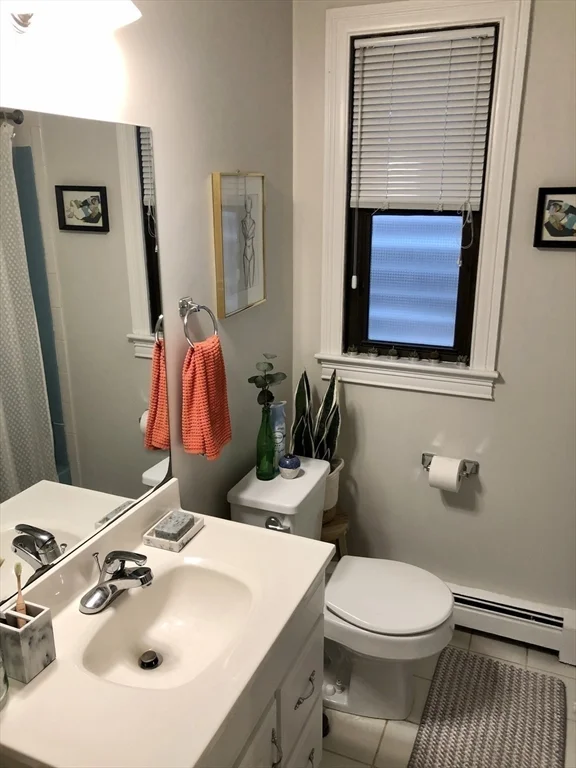 3 Oak Ter, Spring Hill