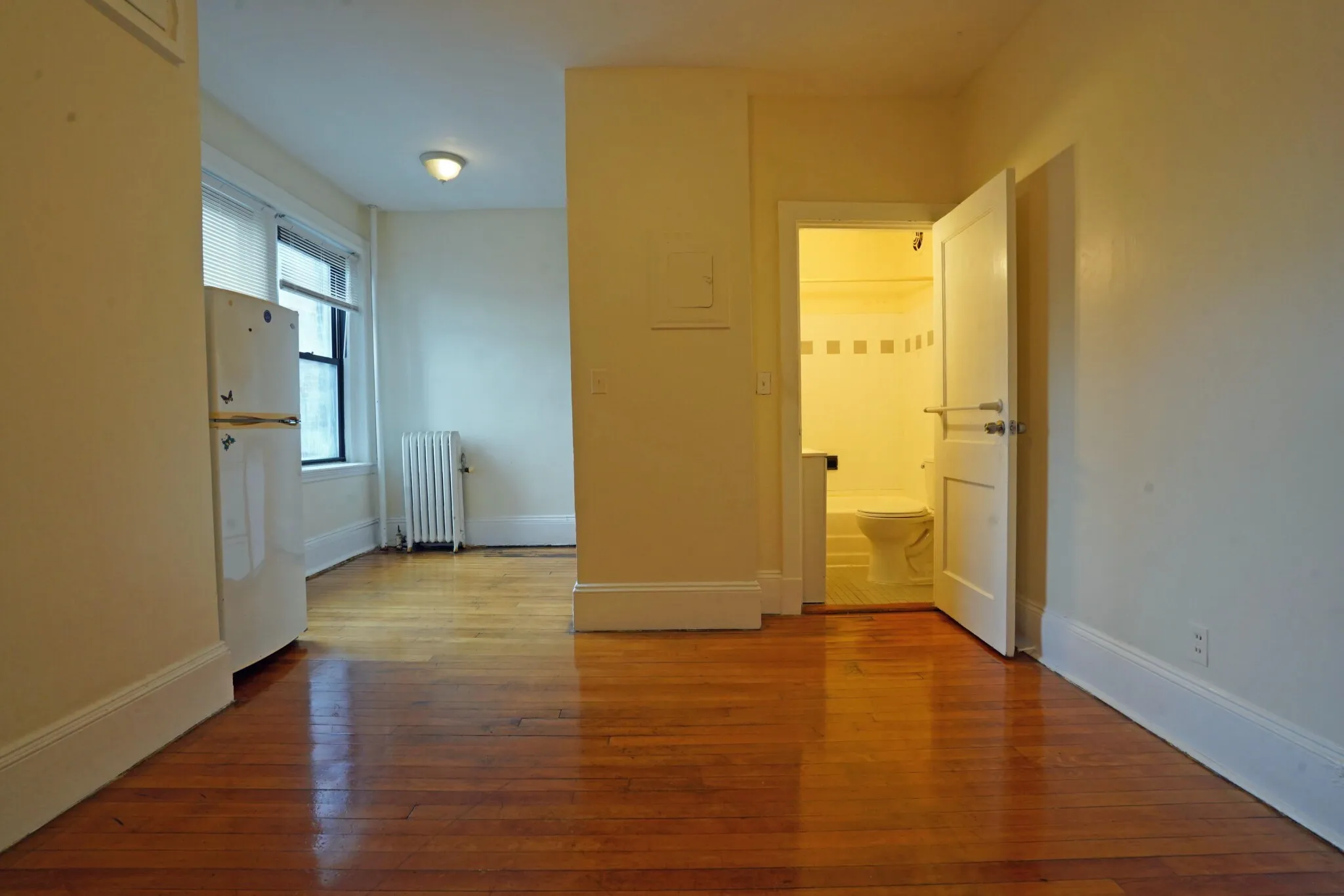 1212 Commonwealth Ave, Brighton