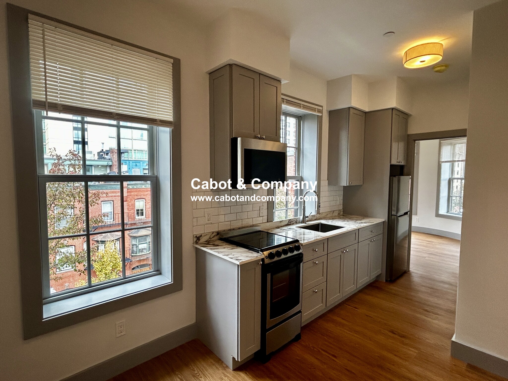 86 Saint Botolph St, Back Bay