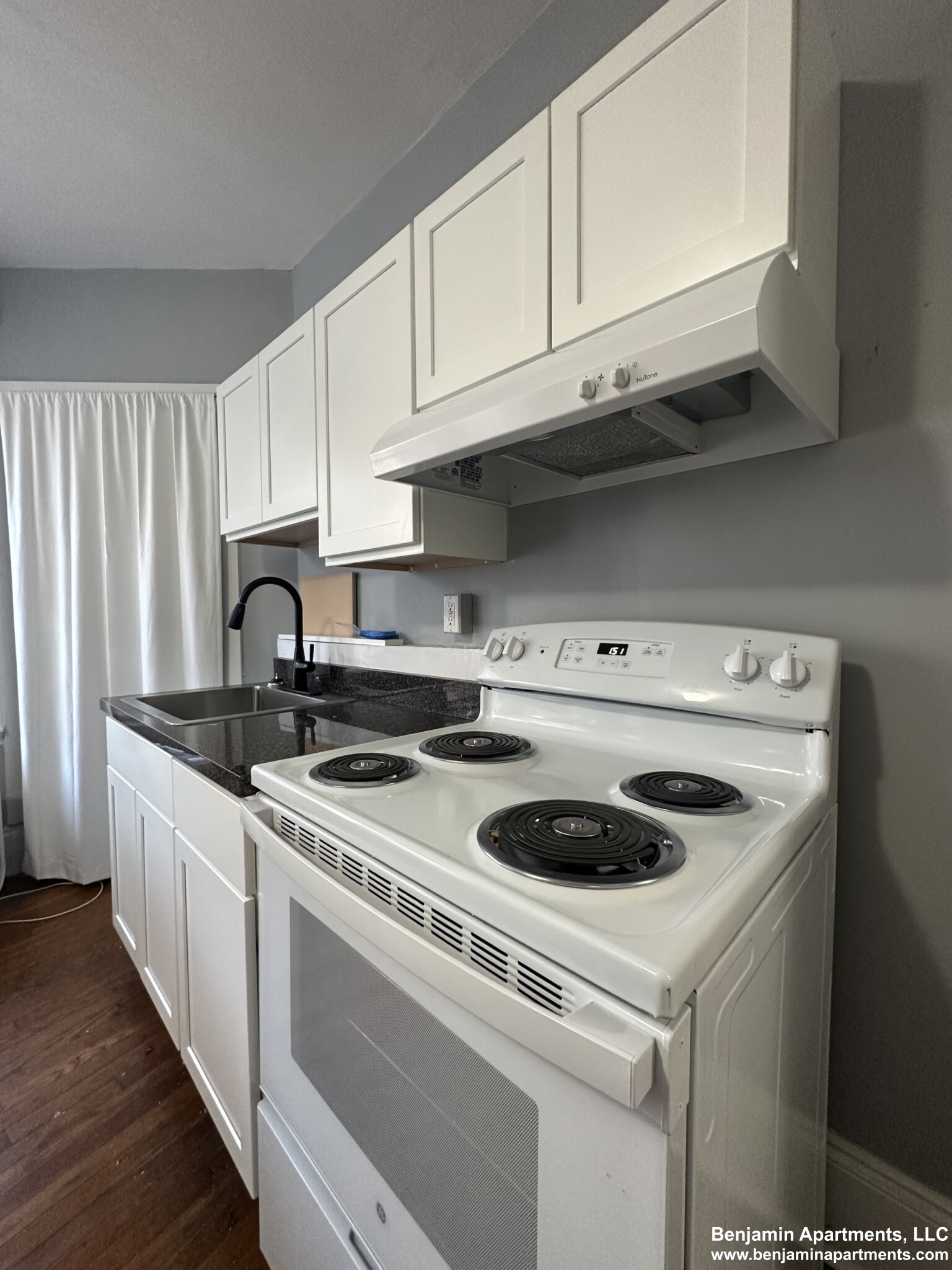 881 Huntington Ave, Mission Hill