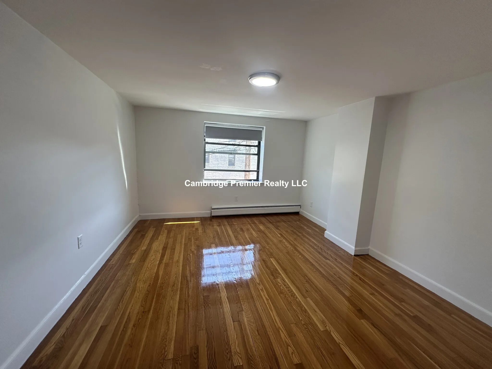 48 Harvard Ave, Harvard Avenue