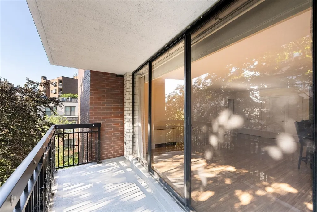 50 Longwood Ave, Coolidge Corner