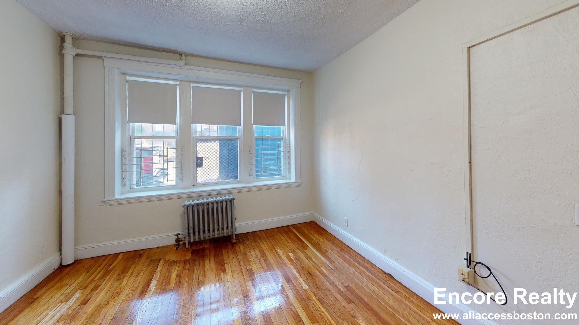 1800 Commonwealth Ave, Brighton