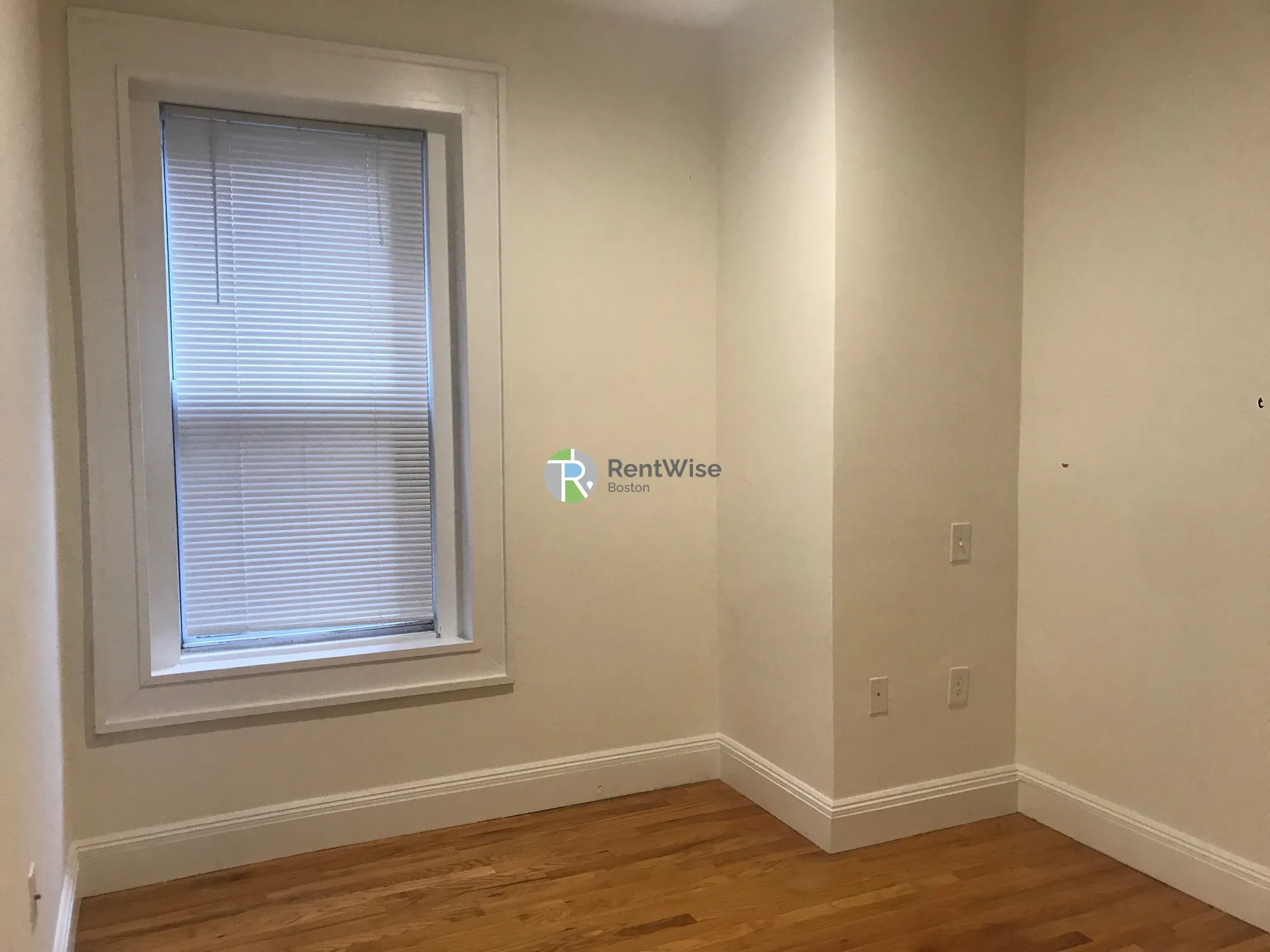 10 Brainerd Rd, Allston