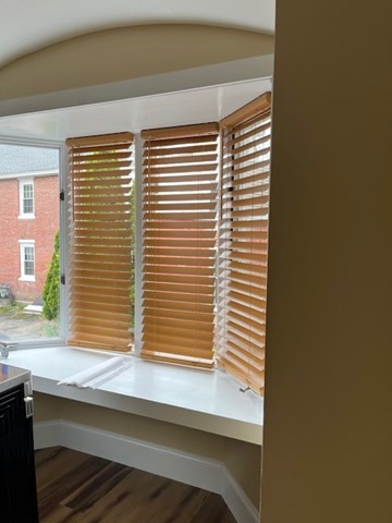 80 Grove St, Fitchburg