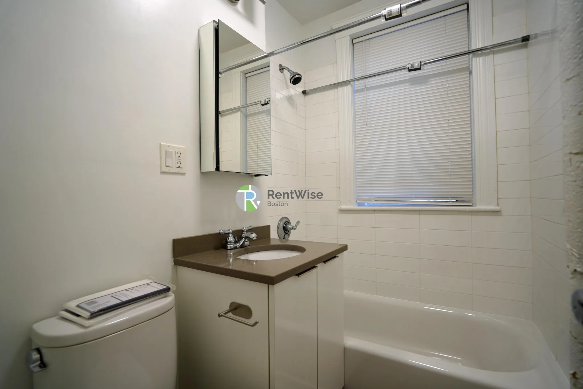 1848 Commonwealth Ave, Brighton