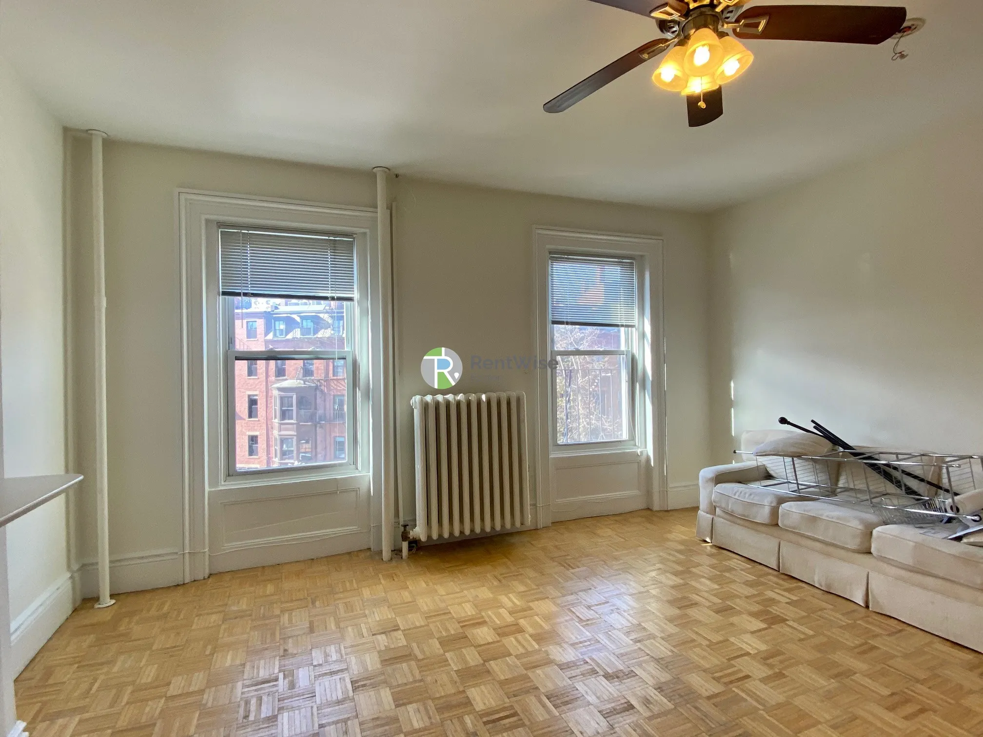 90 Charles St, Beacon Hill