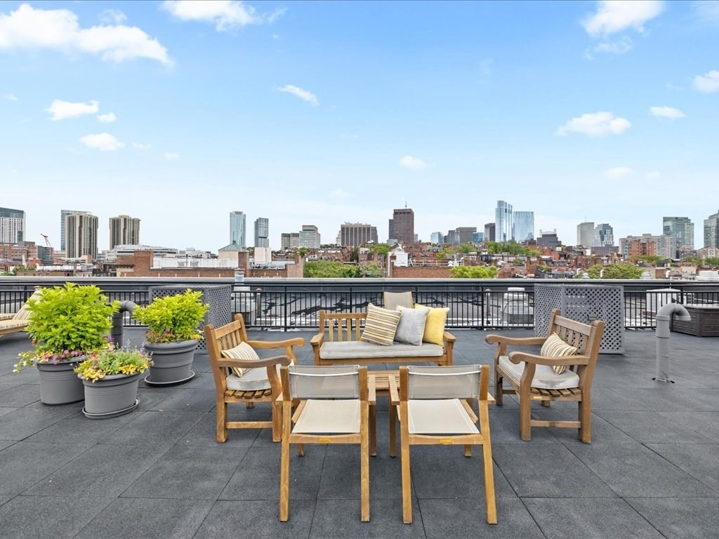 145 Pinckney St, Beacon Hill