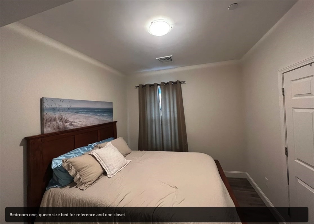 10 Elliott Pl, Peabody