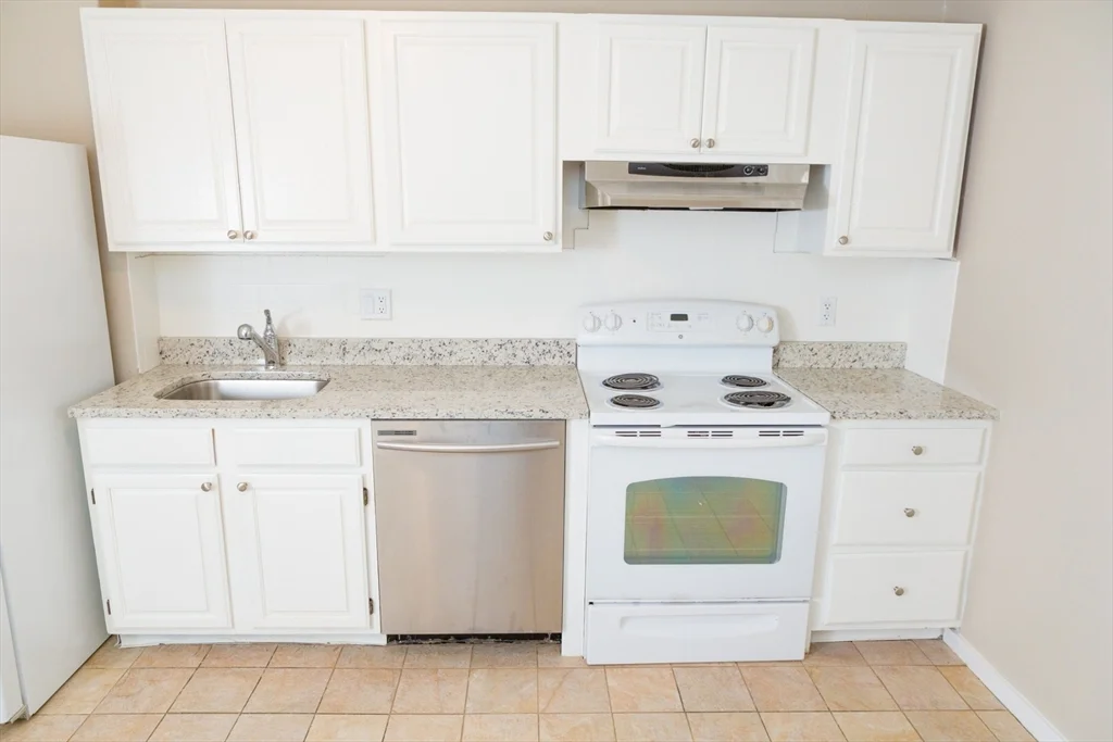 41 Marion, Eagle Hill