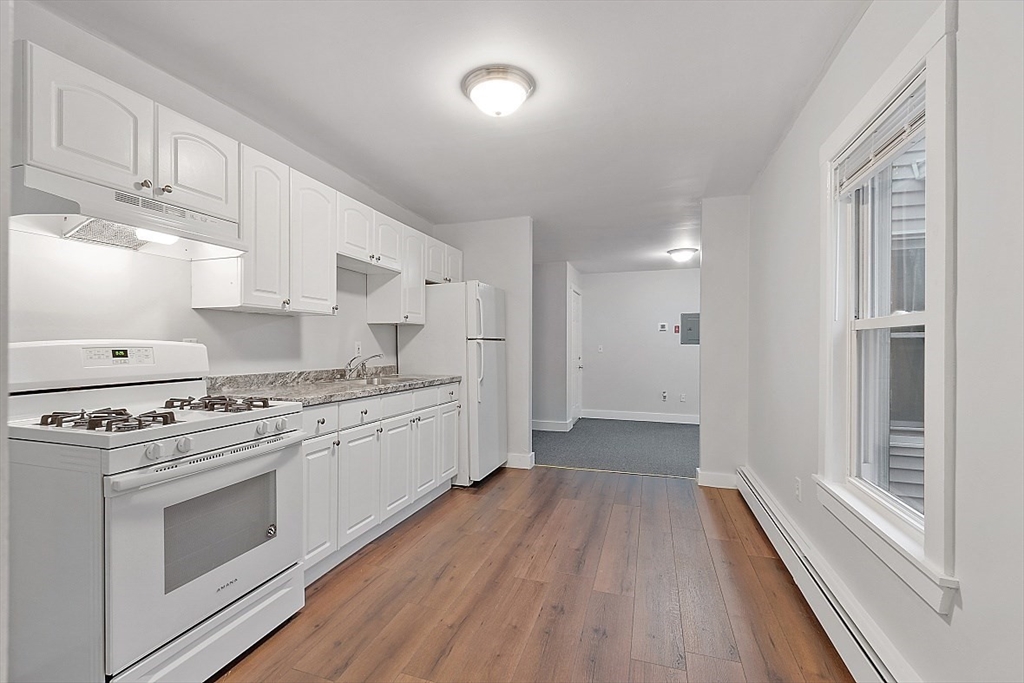 31 Mill St, Pepperell