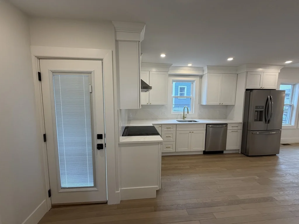 7 Bennett St, Medford