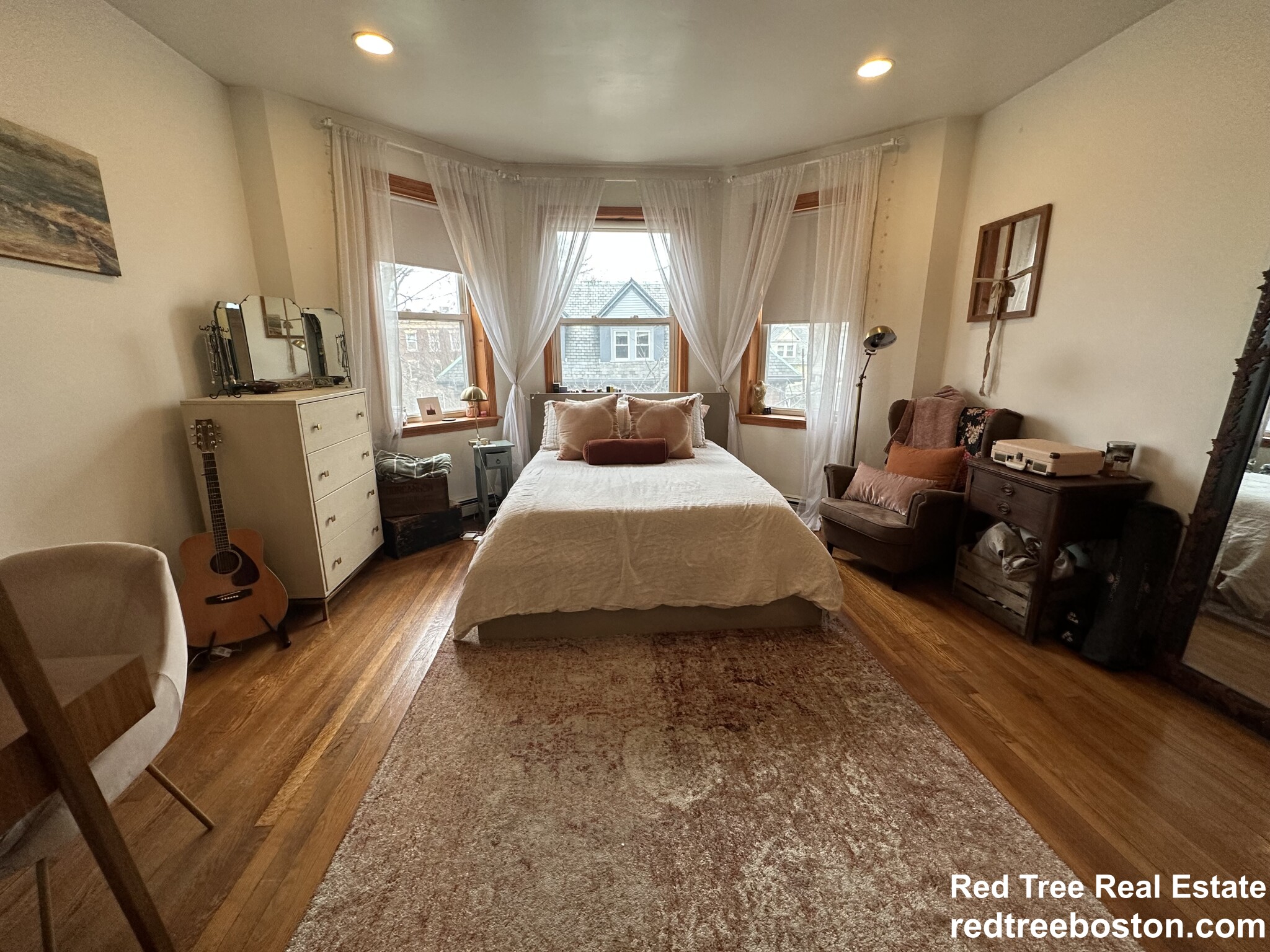 25 Gibbs St, North Brookline