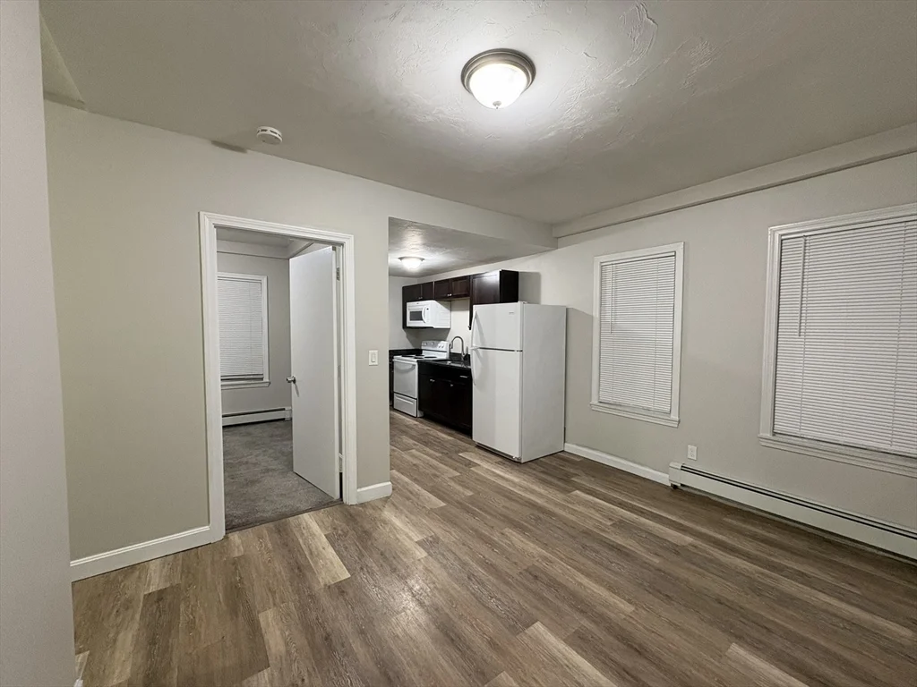 171 Pleasant St, Attleboro