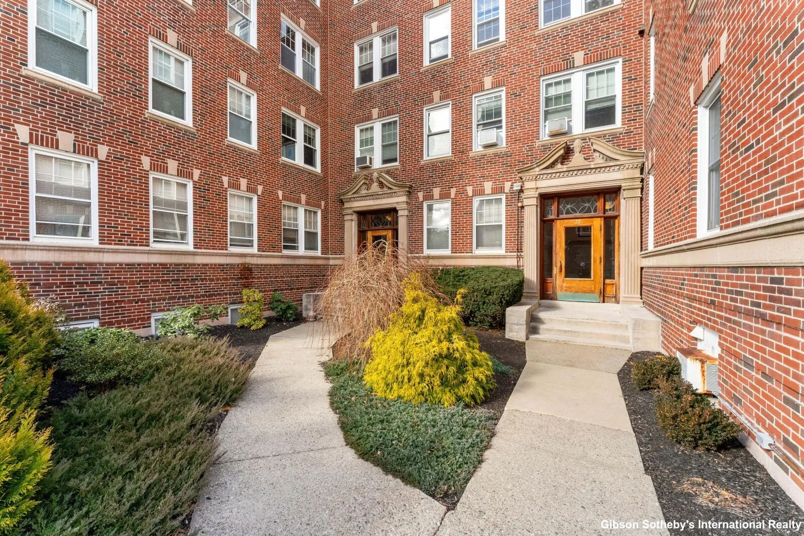 20 Concord Ave, West Cambridge