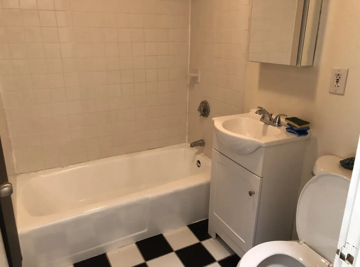 883 Harrison Ave, Roxbury