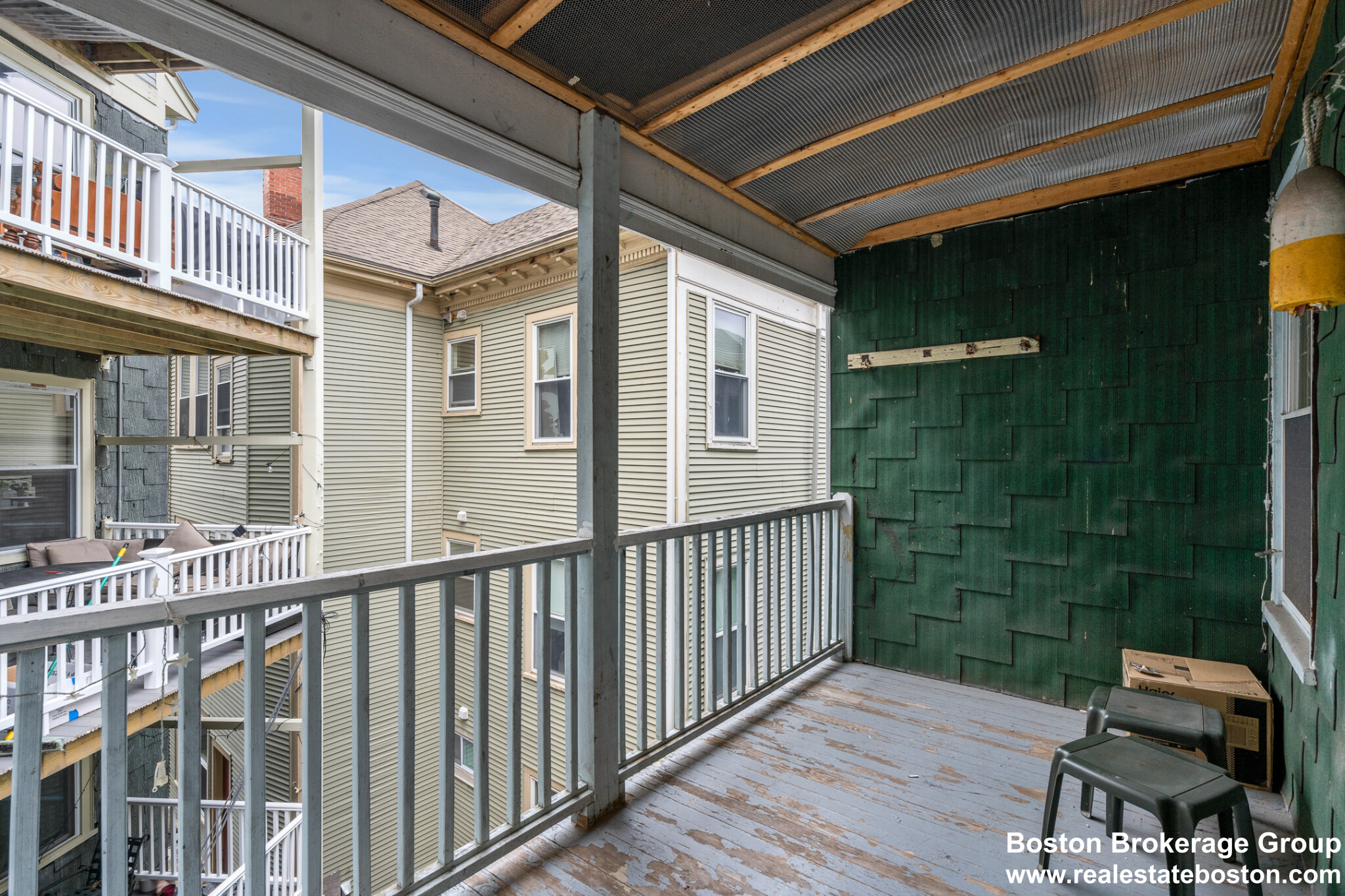 78 Hillside St, Mission Hill