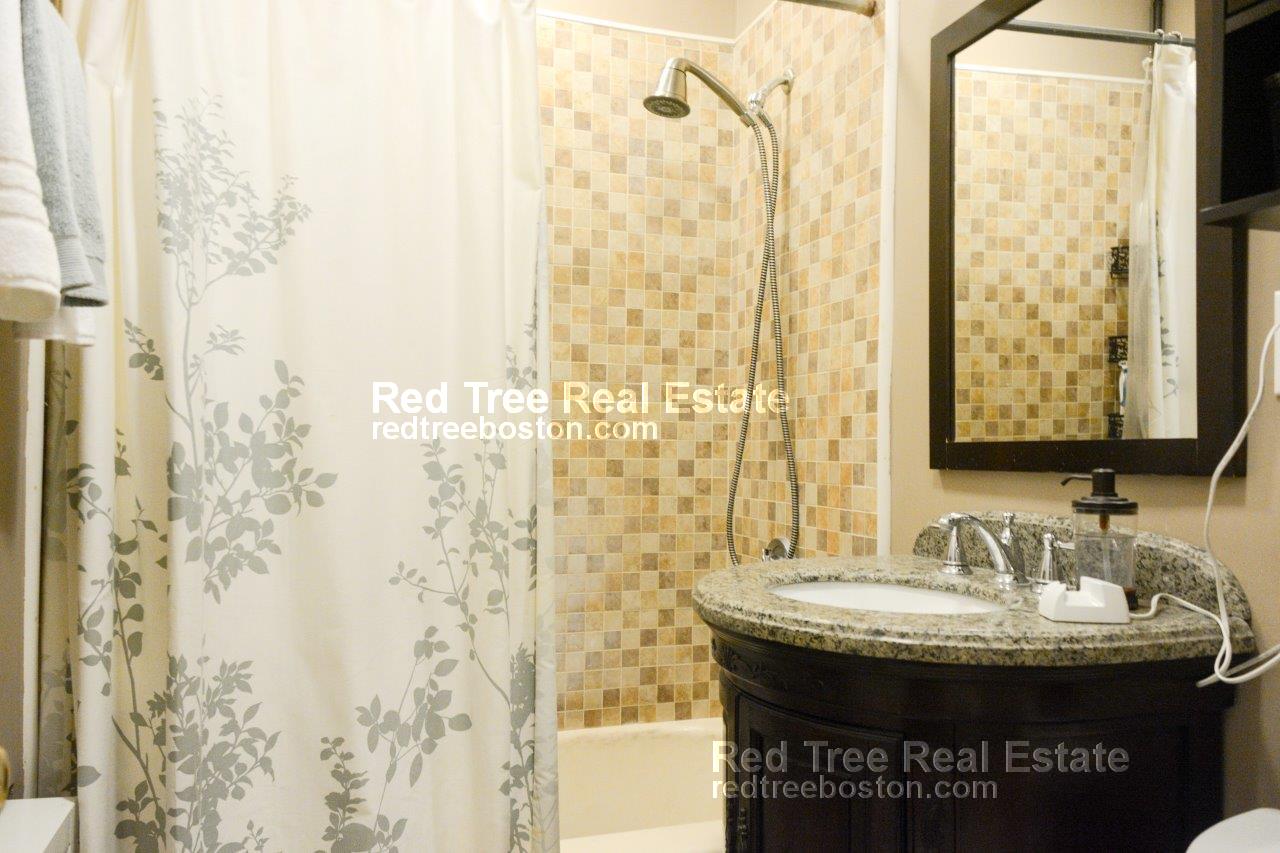 1404 Commonwealth Ave, Brighton