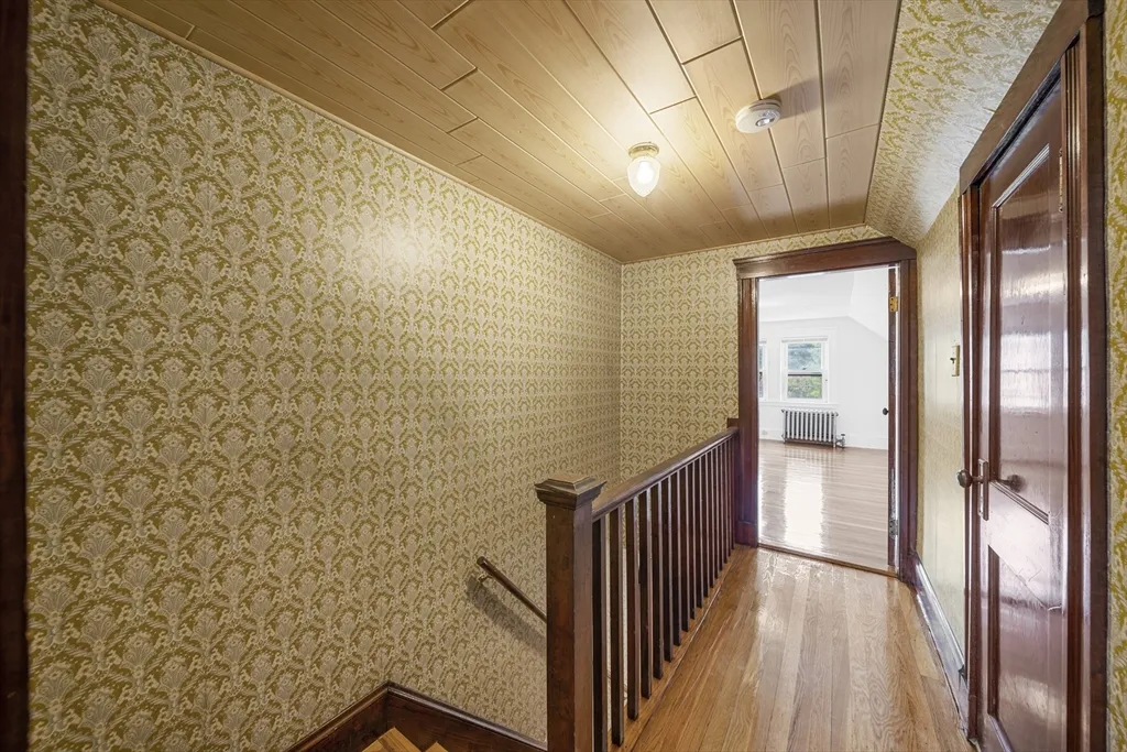 180 Faneuil St, Brighton