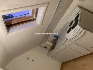 17 Round Hill, Jamaica Plain