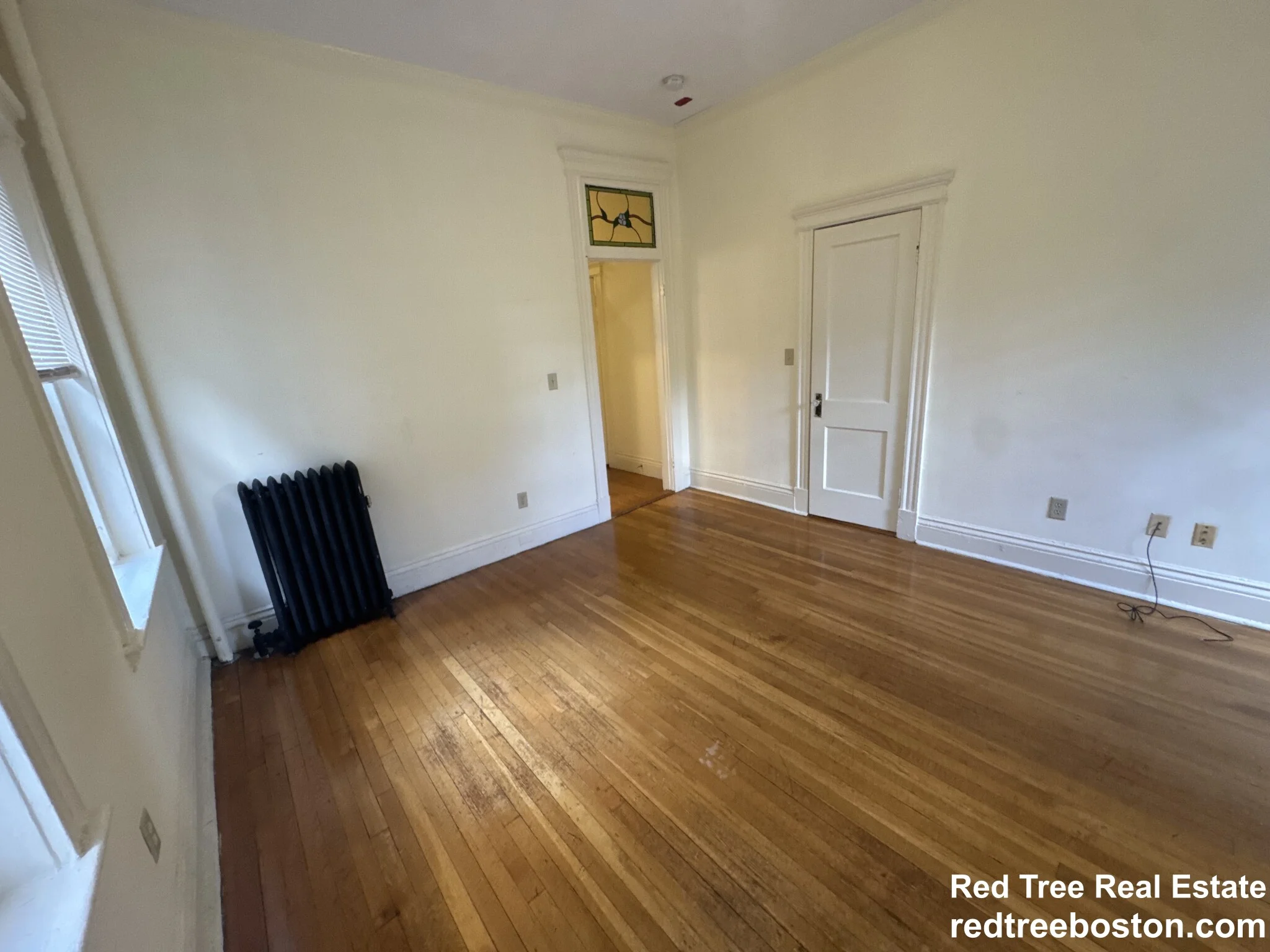 106 Queensberry St, Fenway