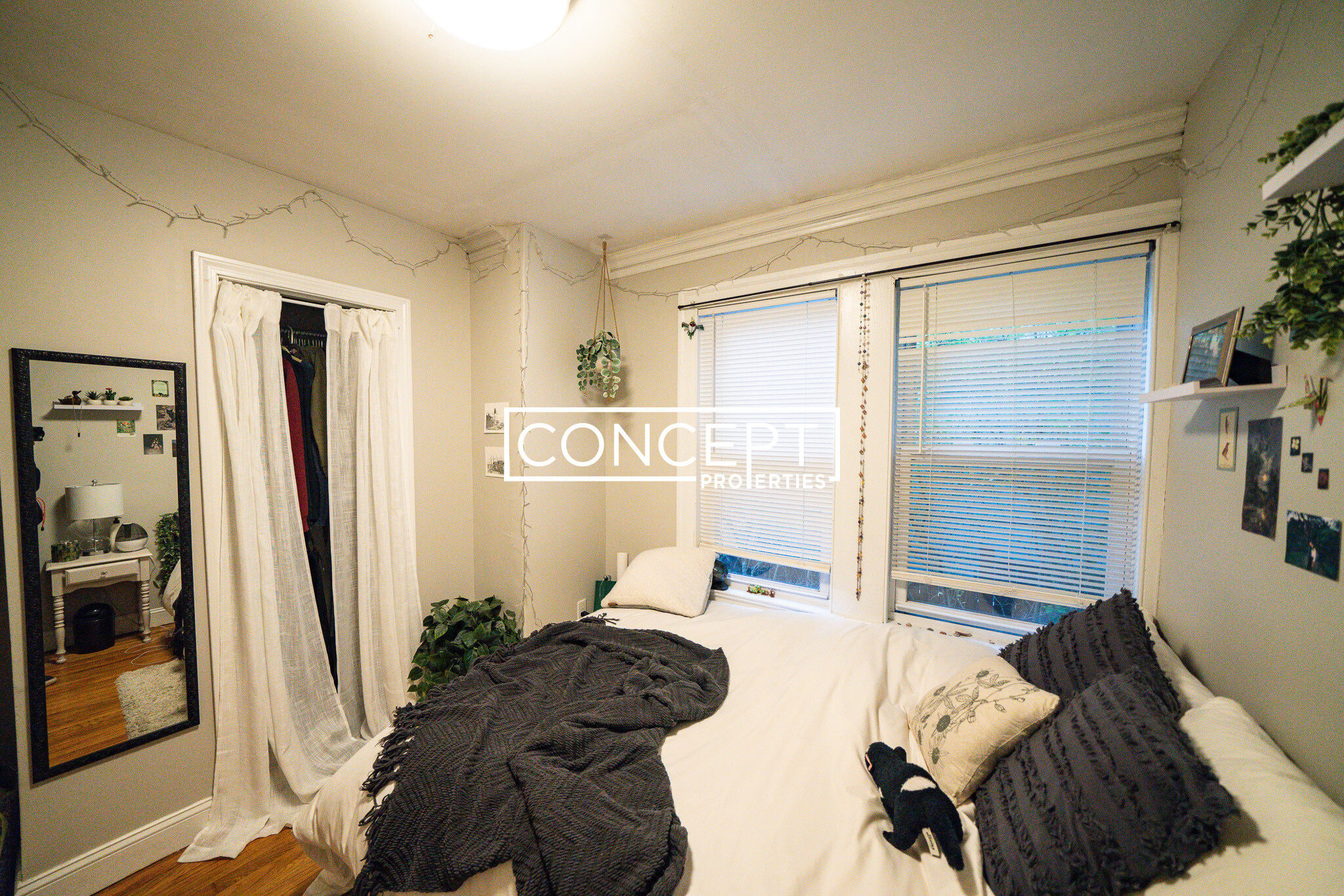 4 Iroquois St, Mission Hill