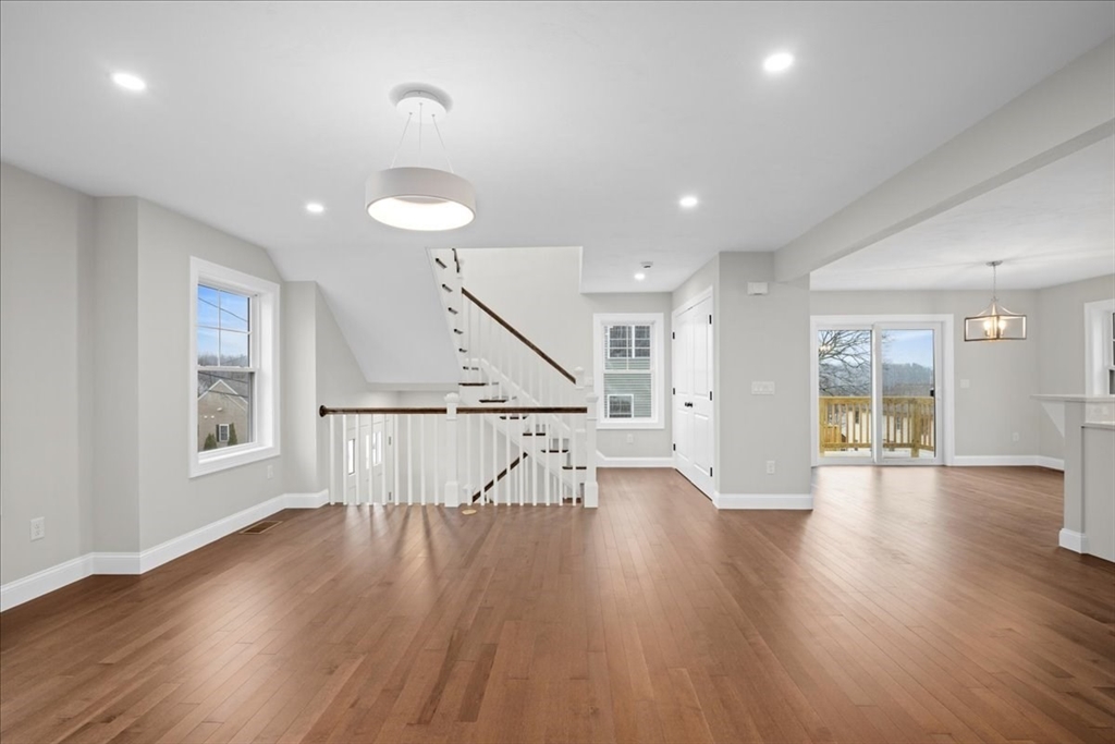 33 Third St, Worcester