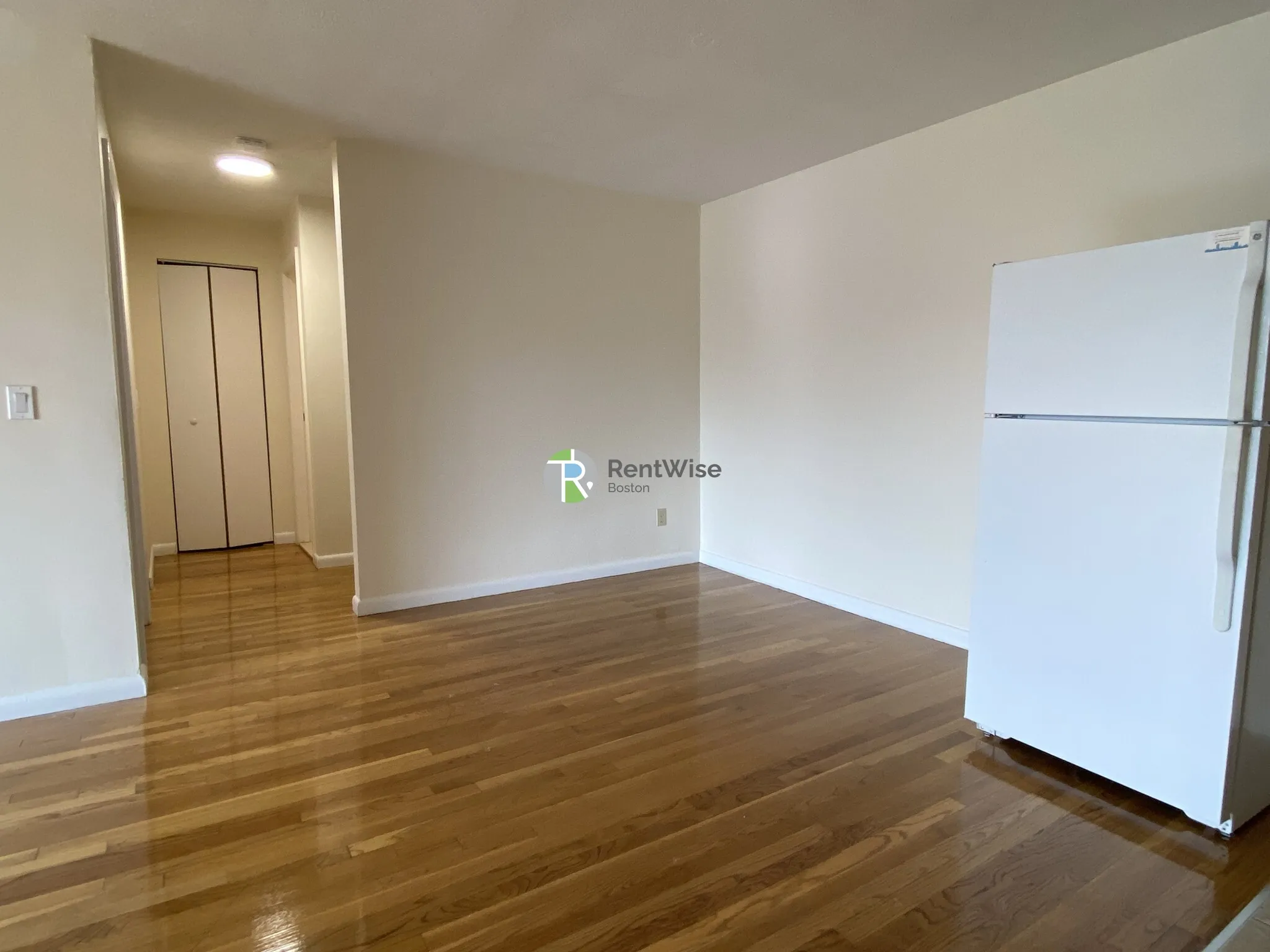 222 Babcock St, North Brookline