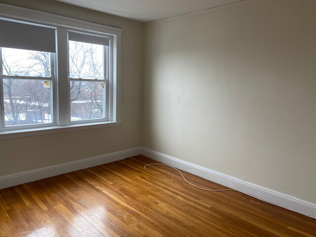 1810 Commonwealth Ave, Brighton