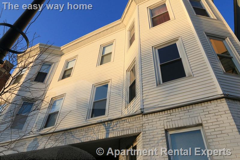 793 Cambridge St, East Cambridge