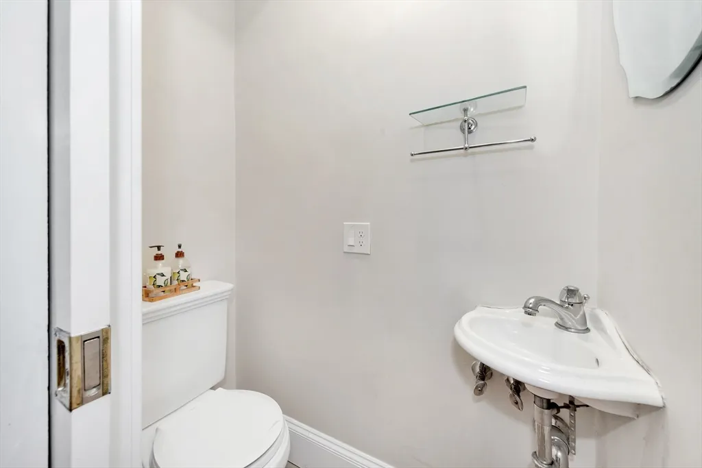 32 East Springfield St, South End