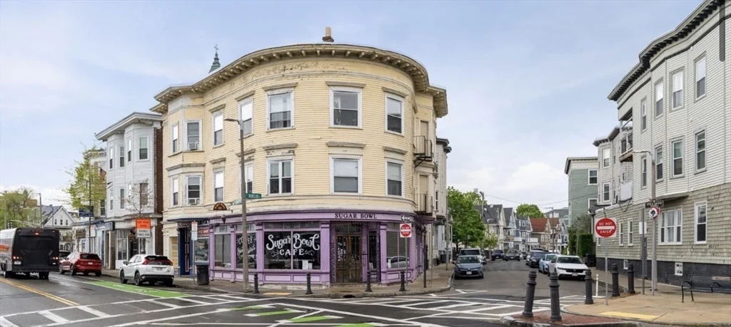 861 Dorchester Ave, Dorchester