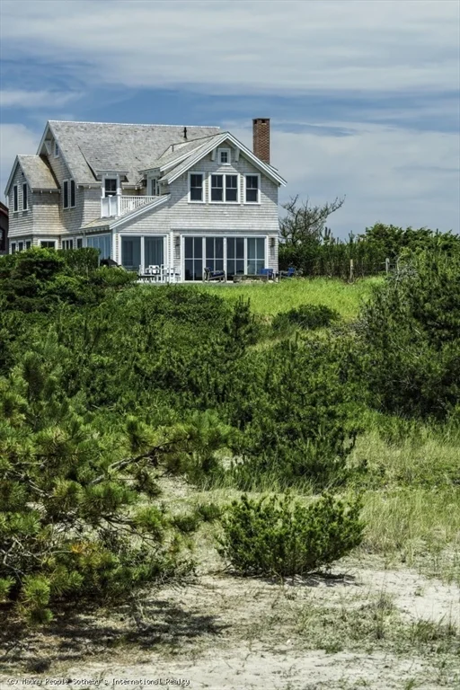 34 Western Ave, Surfside